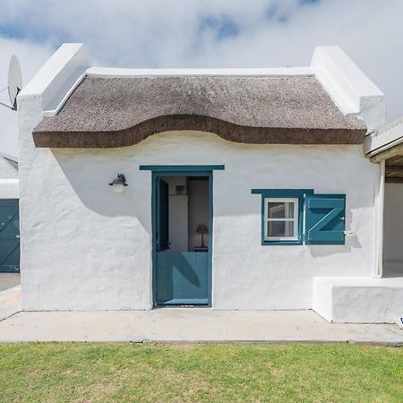Zandtorini Seaside Cottage Struisbaai Exterior foto